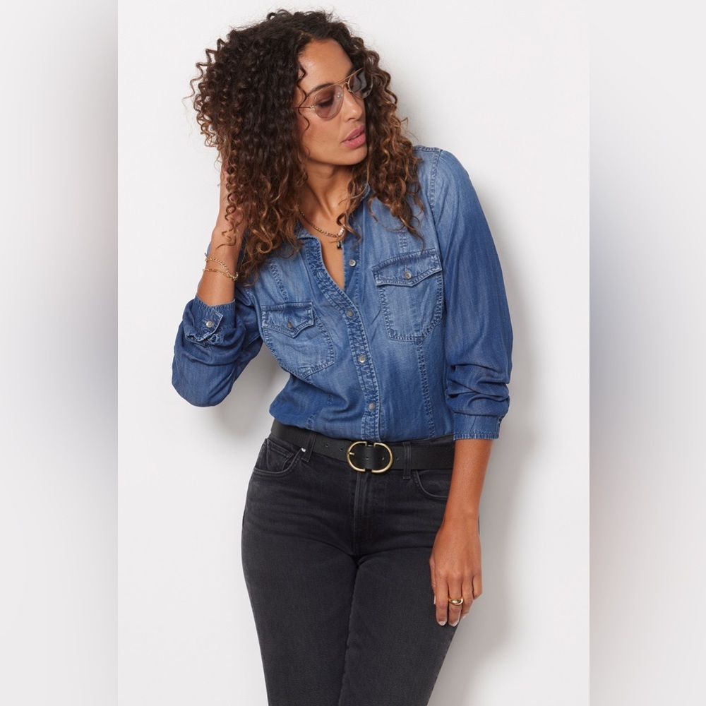 🌼 FREE w/any order❗️ANTHROPOLOGIE CLOTH & STONE 100% lyocell/tencel denim top - Picture 3 of 12